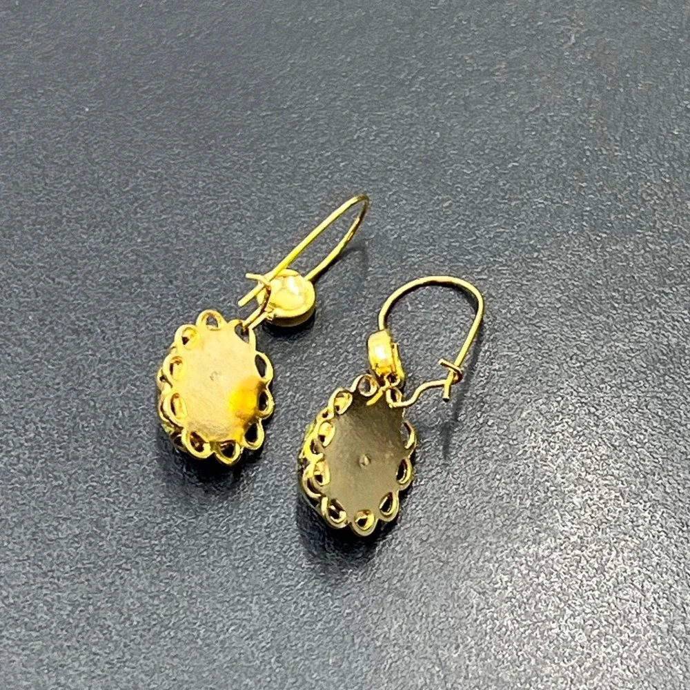 Lava and Olivine Fantasia Hawaii‎ Jewelry Green Volcano Lava Mineral Earring